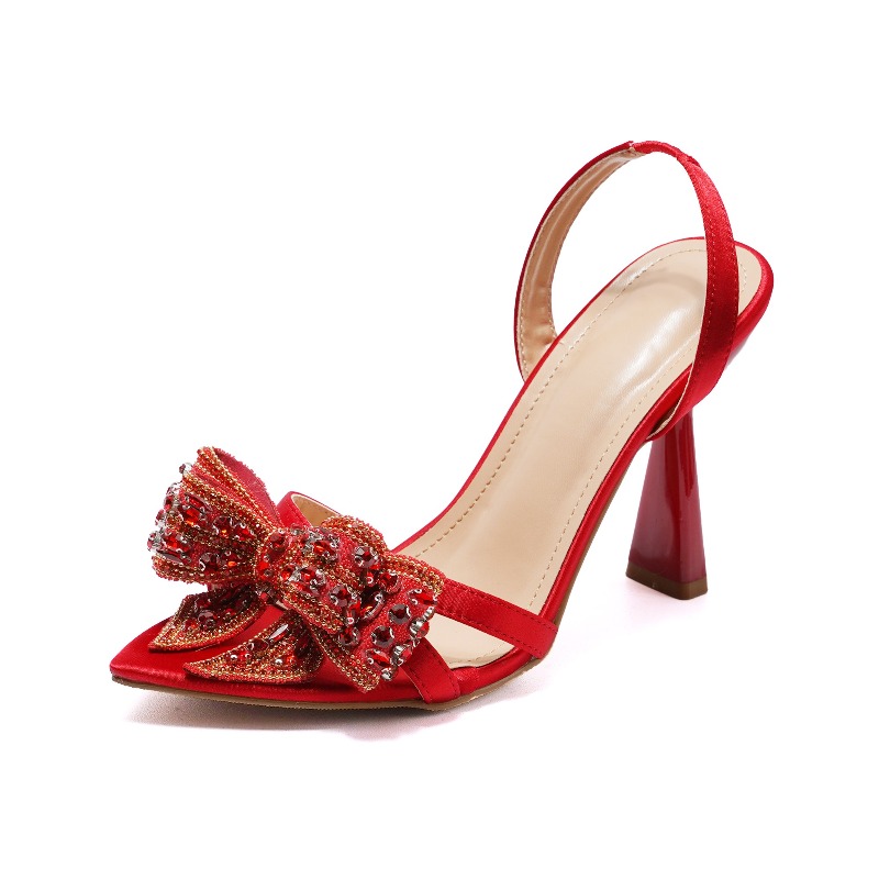 صنادل نسائية جديدة ذات كعب عال - مراجعة Shoe Tree وسعره