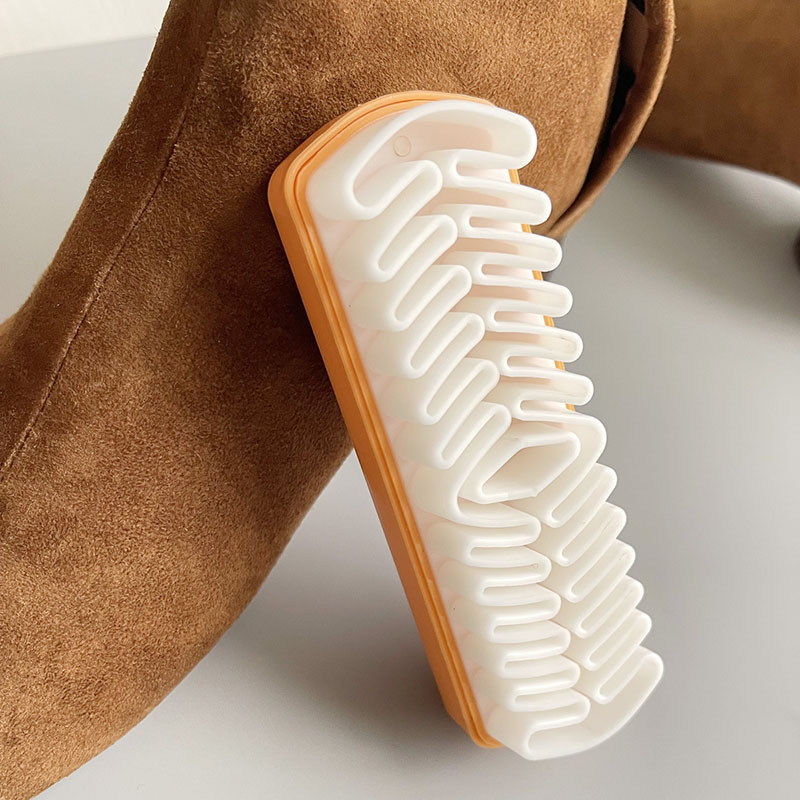 فرشاة جلدية لأكياس الأحذية الم - مراجعة Sneaker Care Spray وسعره