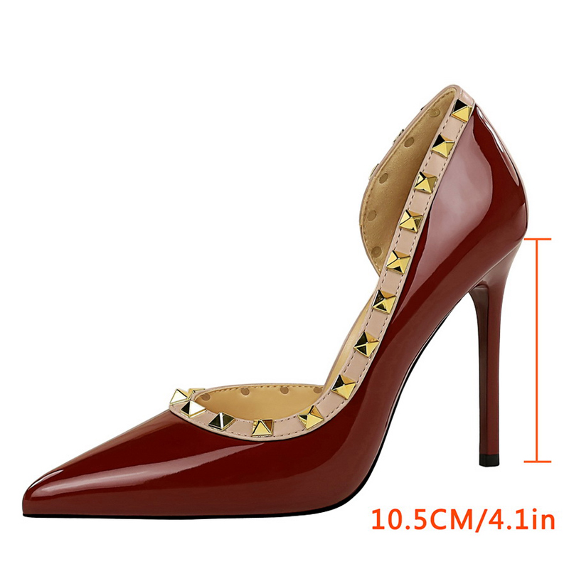 أحذية نسائية مثيرة بكعب عالٍ 1 - مراجعة Shoe Tree وسعره