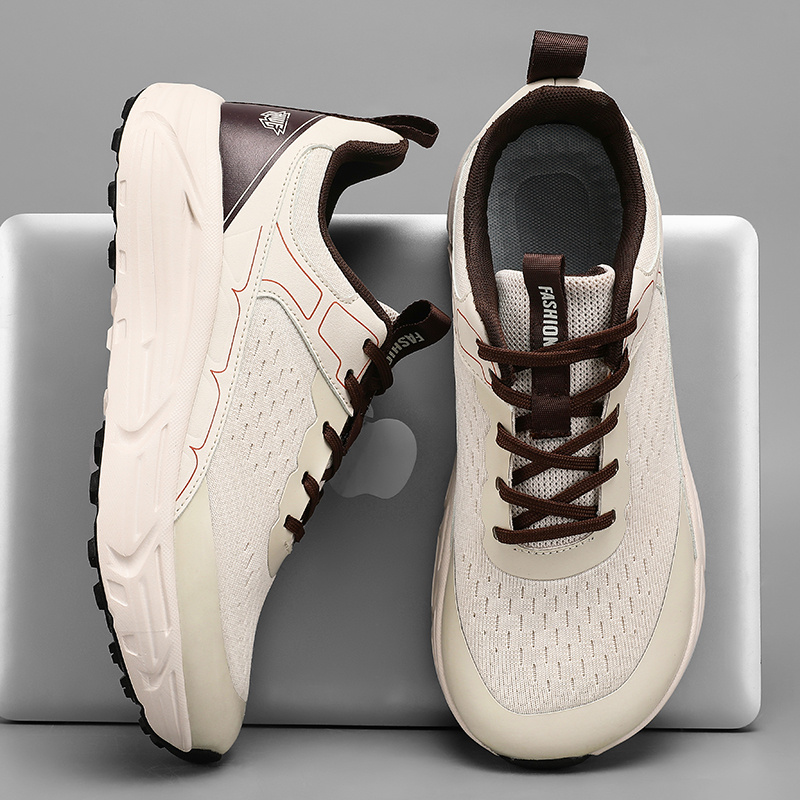 أحذية رياضية واسعة الصندوق لأص - مراجعة Sneaker Box وسعره