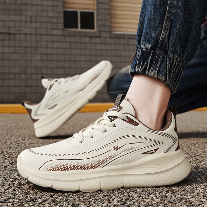 أحذية رياضية رجالية من دبل ستا - مراجعة Sneaker Box وسعره