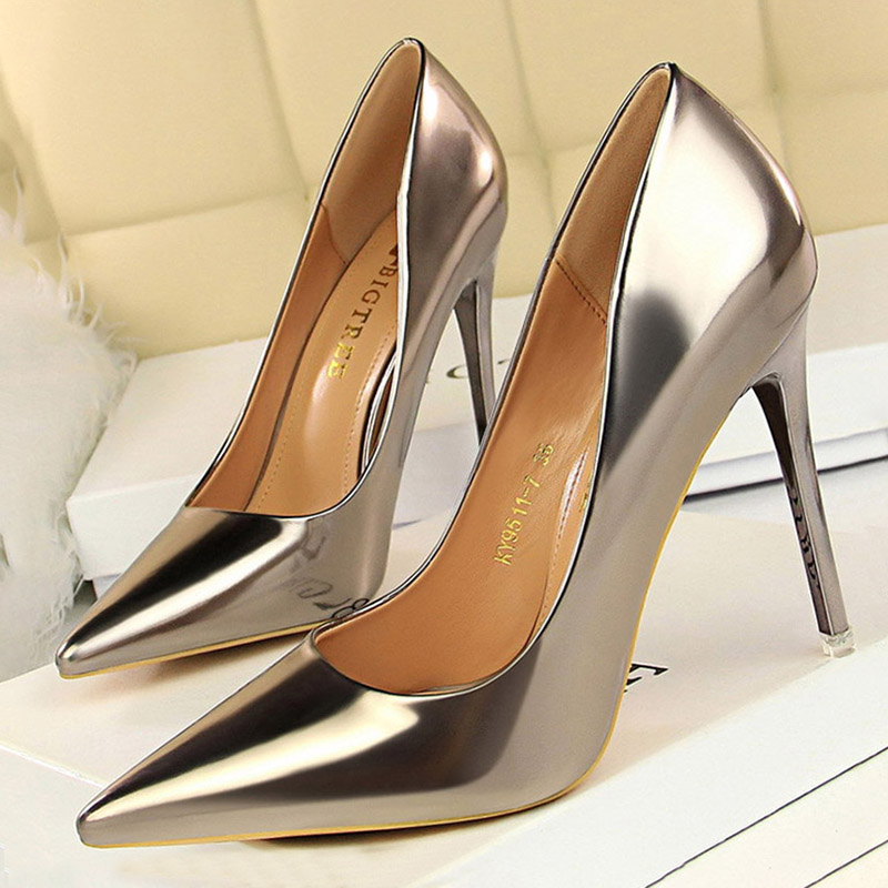 BIGTREE أحذية امرأة مضخات براء - مراجعة Shoe Tree وسعره